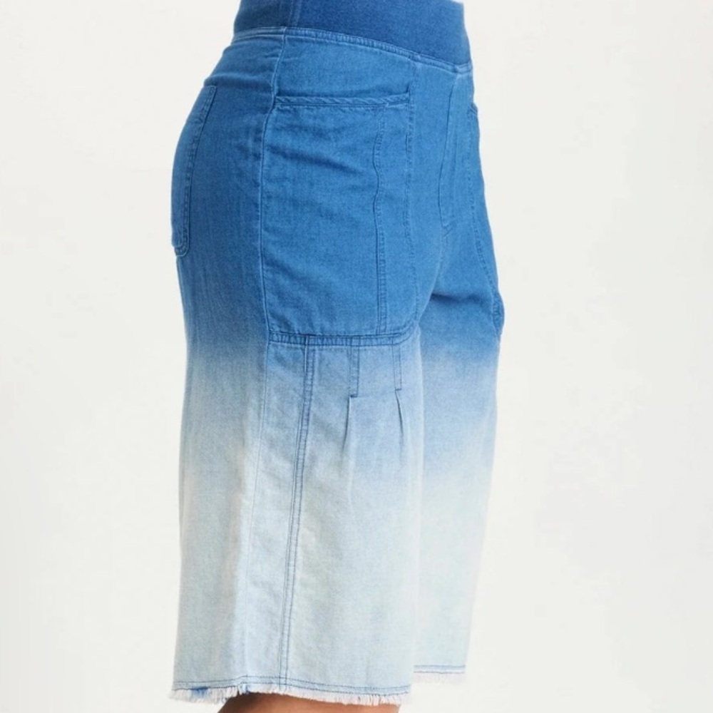 New XCVI Themia Twill Indigo Blue and White Ombre Bermuda Shorts Size Medium - Picture 3 of 11